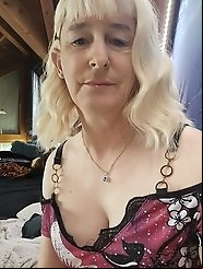 Selfshooting June 2025 a man shoots his cum on his wife s body